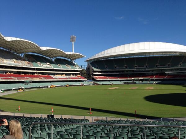 0 twitter adelaide oval.jpg